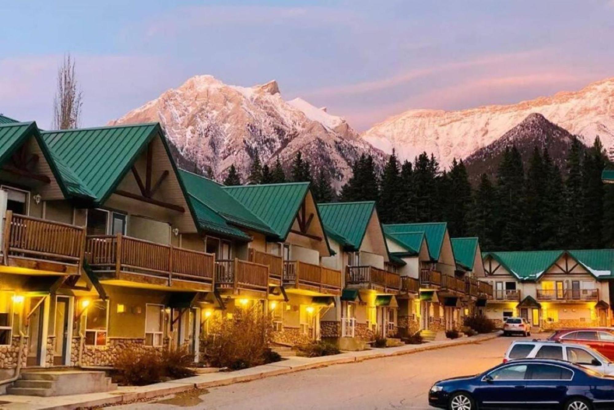 Banff Wood Lodge Canmore Dış mekan fotoğraf