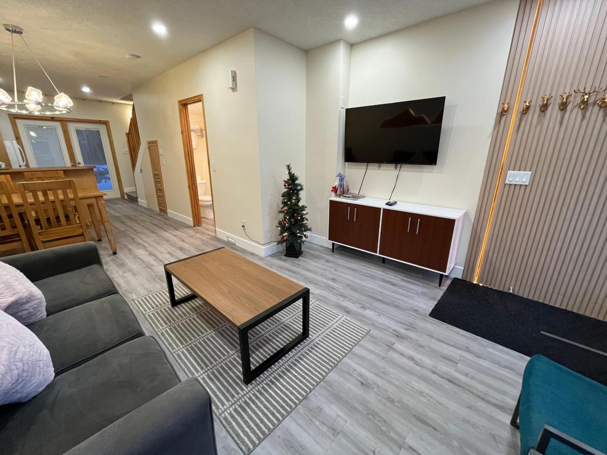 Banff Wood Lodge Canmore Dış mekan fotoğraf