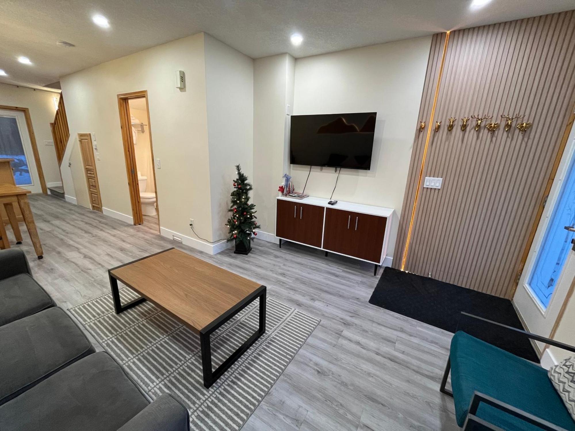 Banff Wood Lodge Canmore Dış mekan fotoğraf