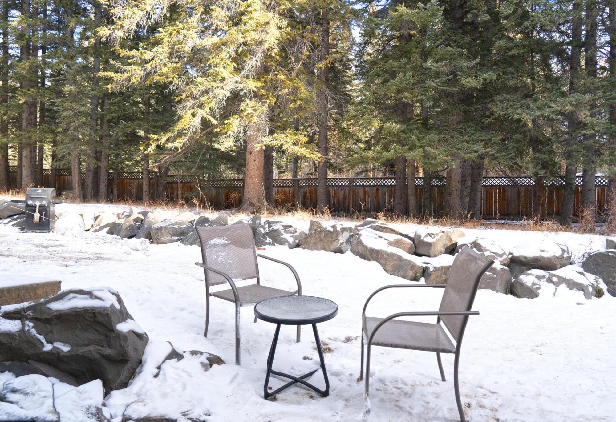Banff Wood Lodge Canmore Dış mekan fotoğraf