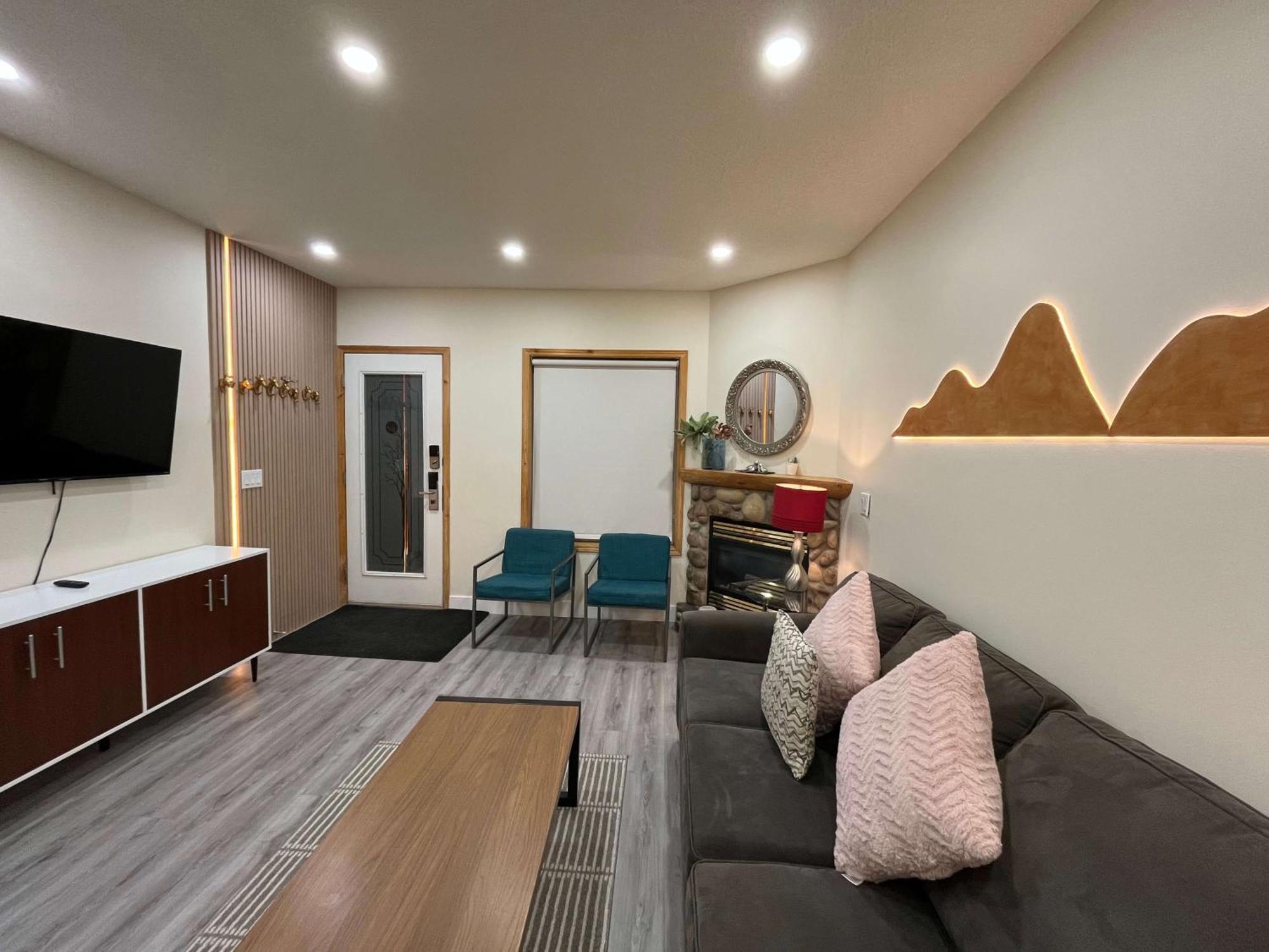 Banff Wood Lodge Canmore Dış mekan fotoğraf
