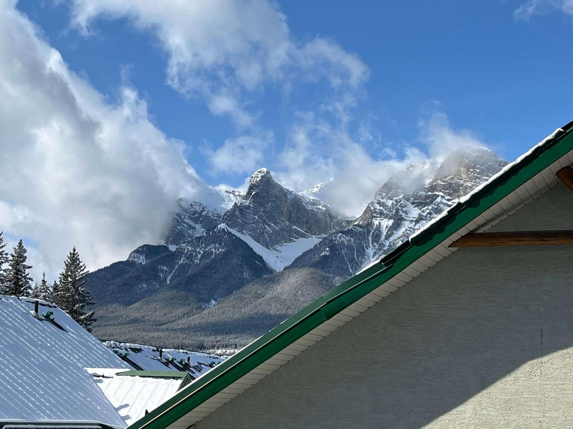 Banff Wood Lodge Canmore Dış mekan fotoğraf