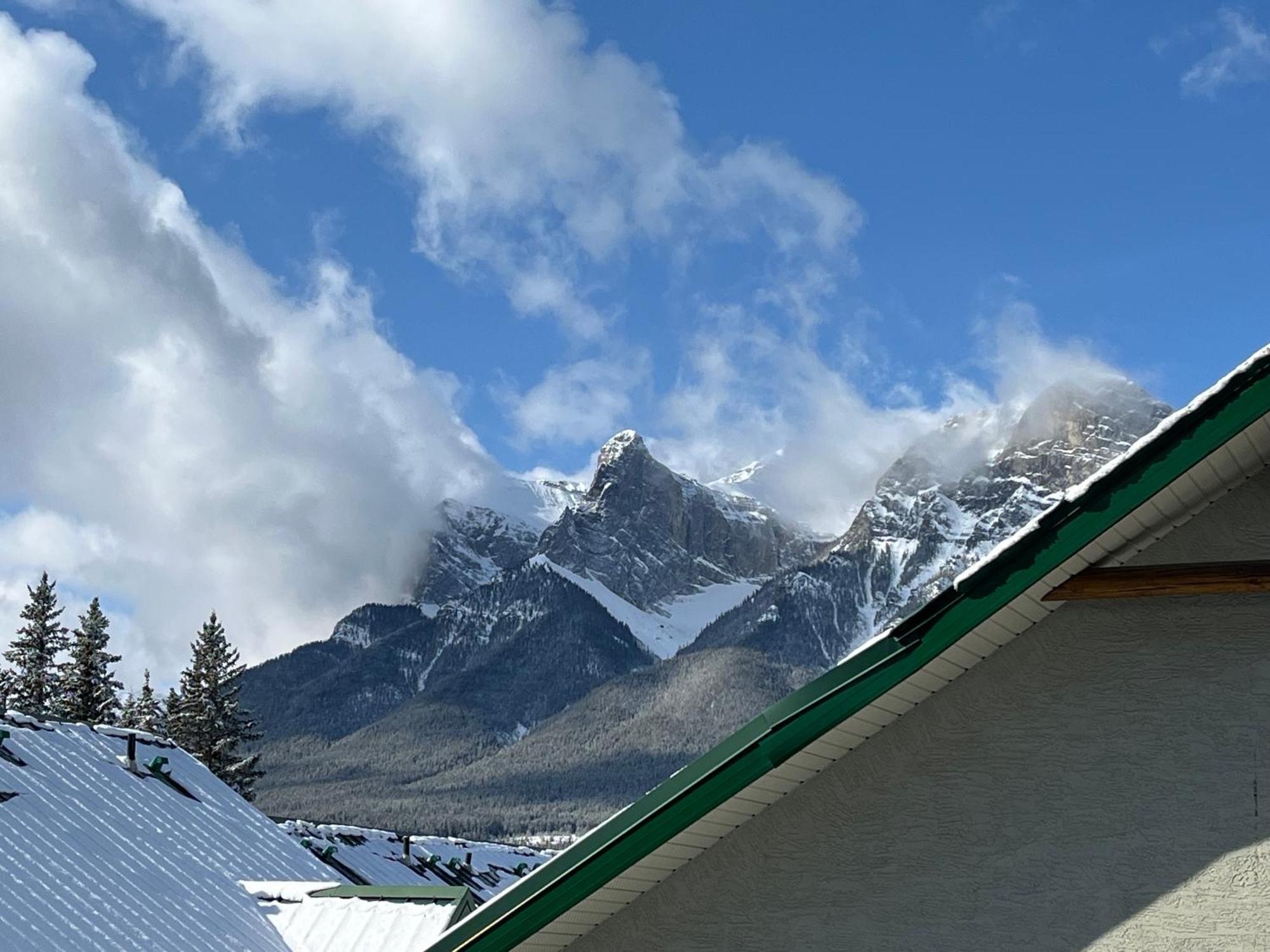 Banff Wood Lodge Canmore Dış mekan fotoğraf