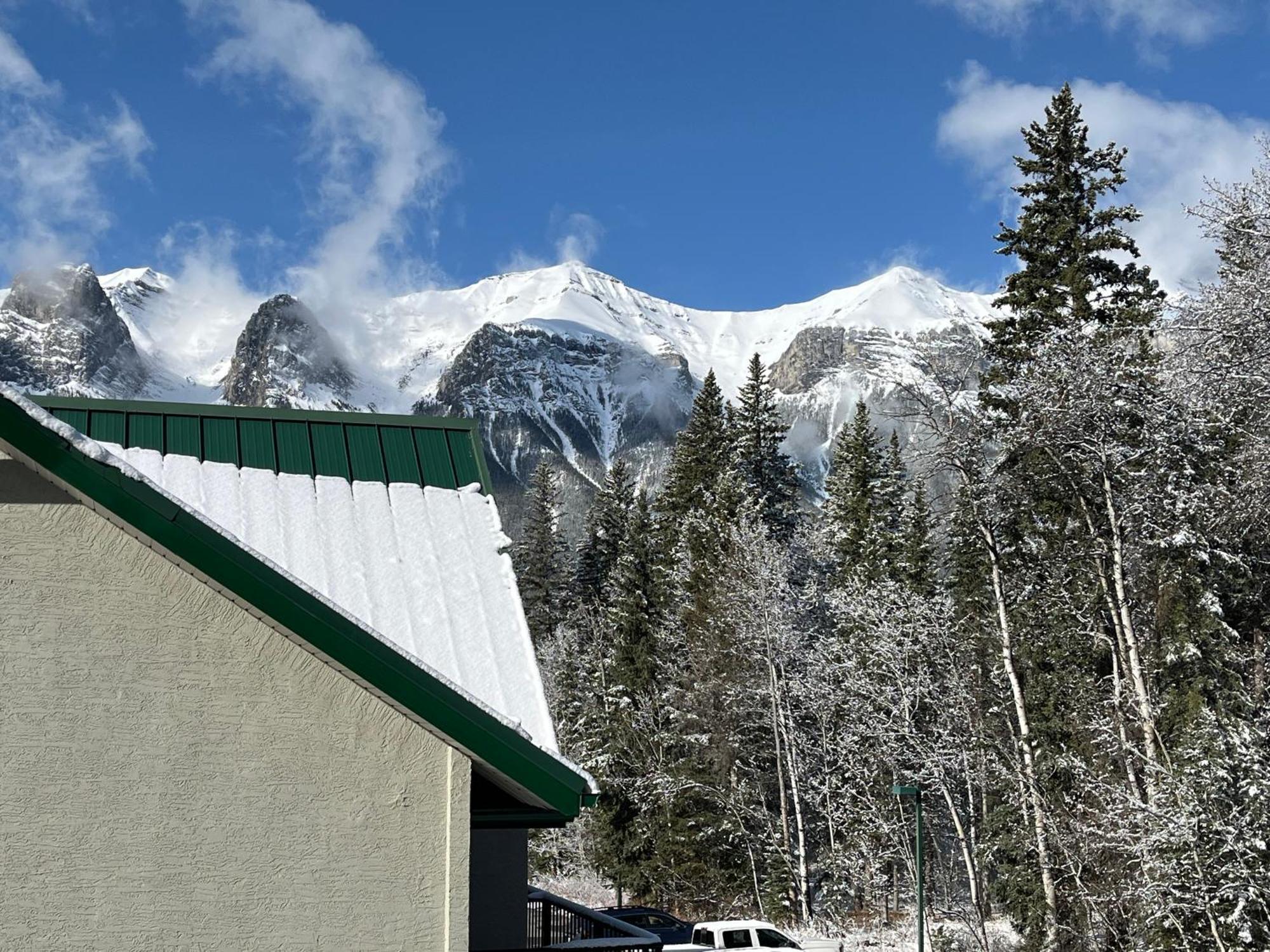 Banff Wood Lodge Canmore Dış mekan fotoğraf